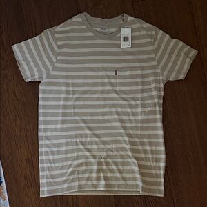 Levi's Classic Pocket T-shirt - Tan Stripe